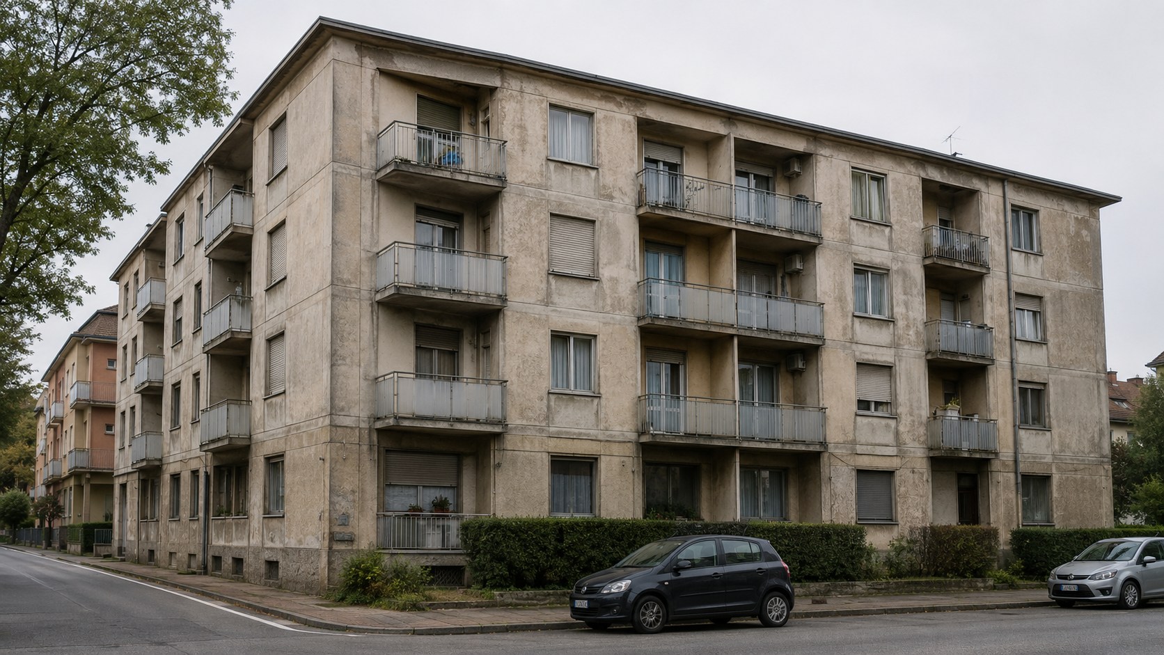 Stato iniziale di edificio residenziale prima della riqualificazione